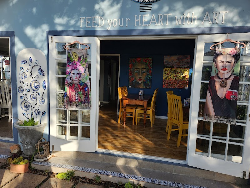 Art Café on Queen