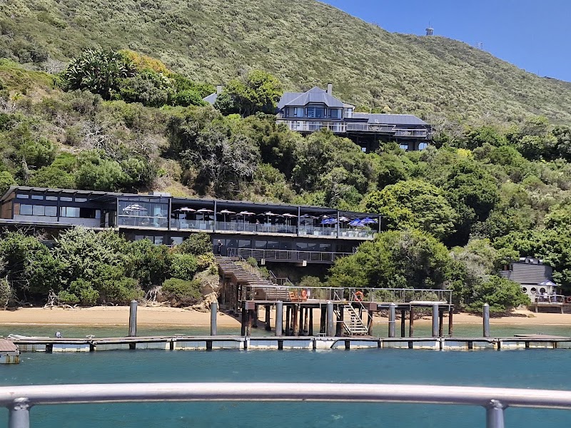 Featherbed Beach Bar — photo 4
