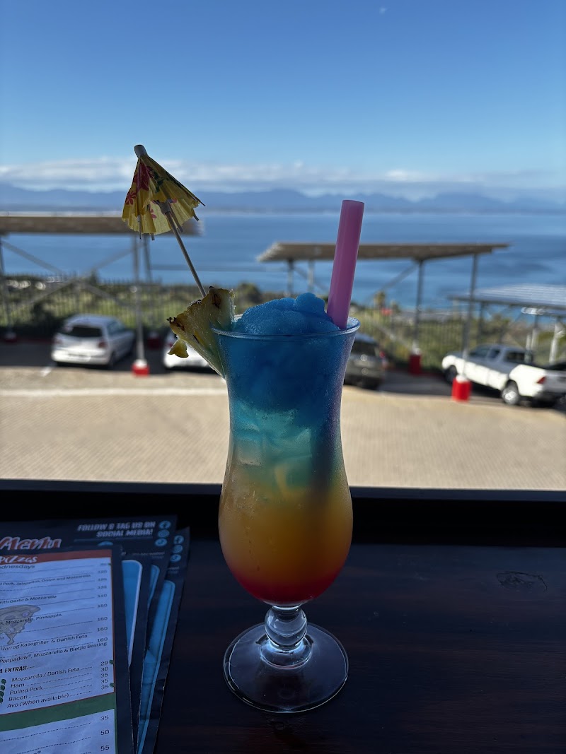 Hennie's Mossel Bay Restaurant — photo 4