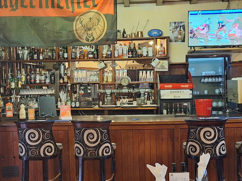 Hunters Pub