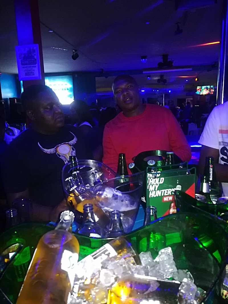 INGOMA PUB & GRILL — photo 4
