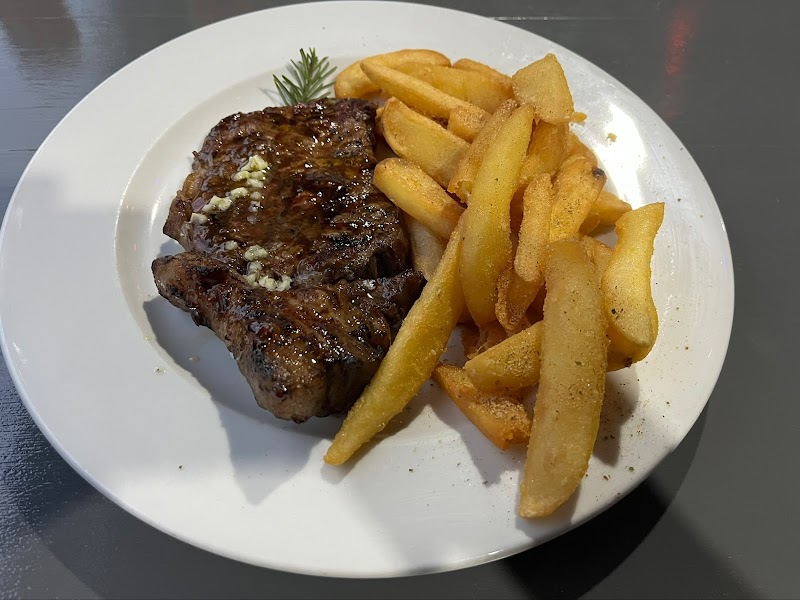 Joplins Steak Bar — photo 4