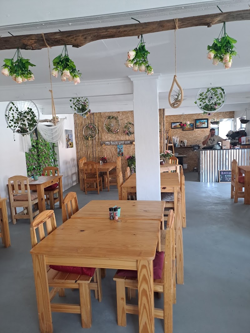 My Beker Loop Oor Koffiewinkel — photo 4