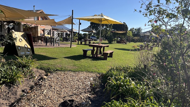 New Wave Village / Café — photo 4