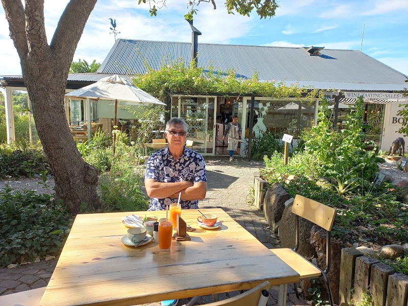 Nice Neighbour Cafe
