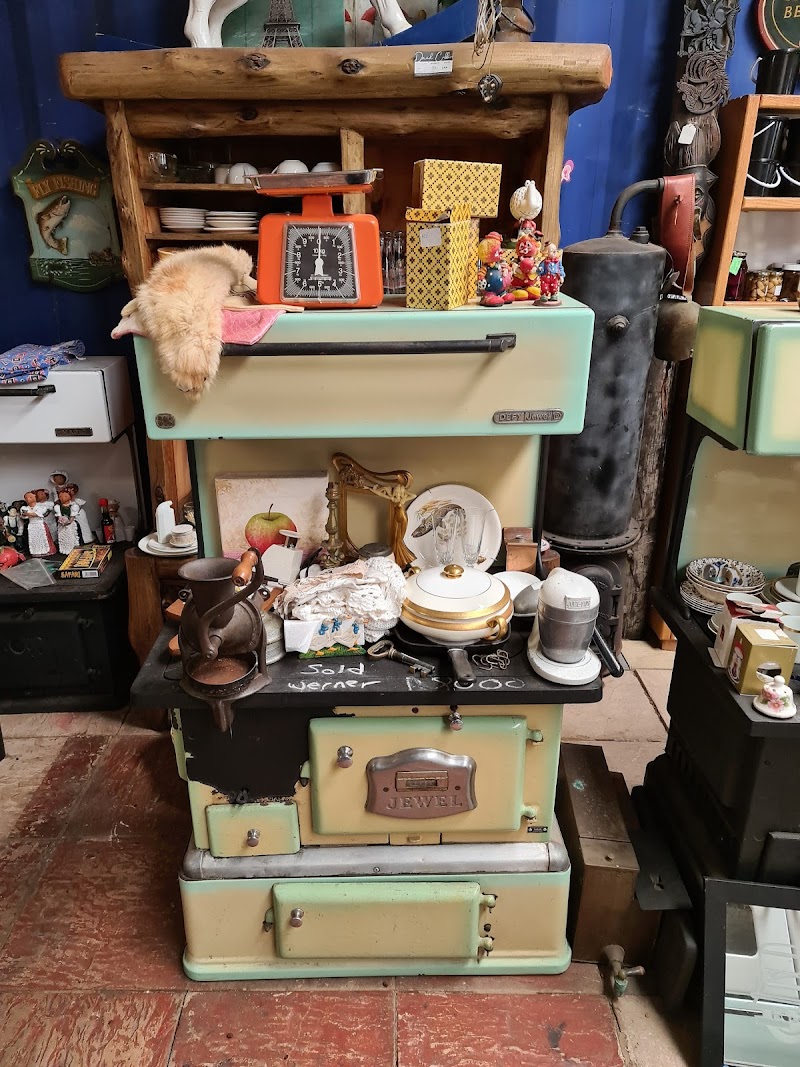 Nostalgia Farm Stall — photo 3