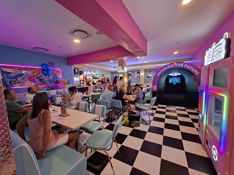 ReActivate-Retro Activities and Eatery