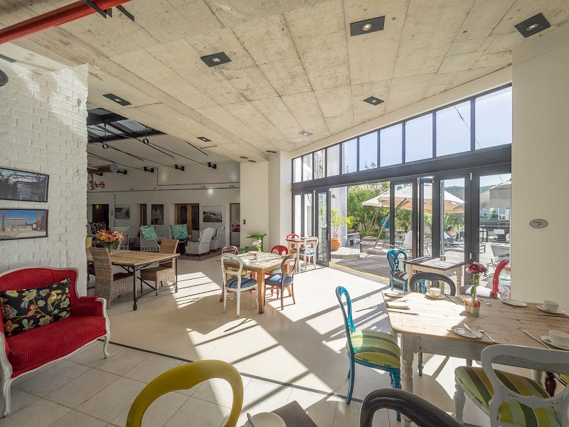 The Island Cafe