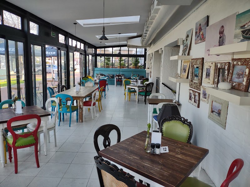 The Island Cafe — photo 3