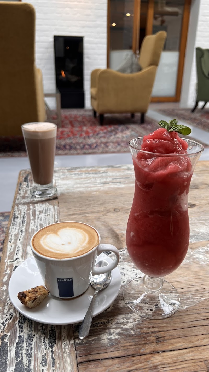 The Island Cafe — photo 5