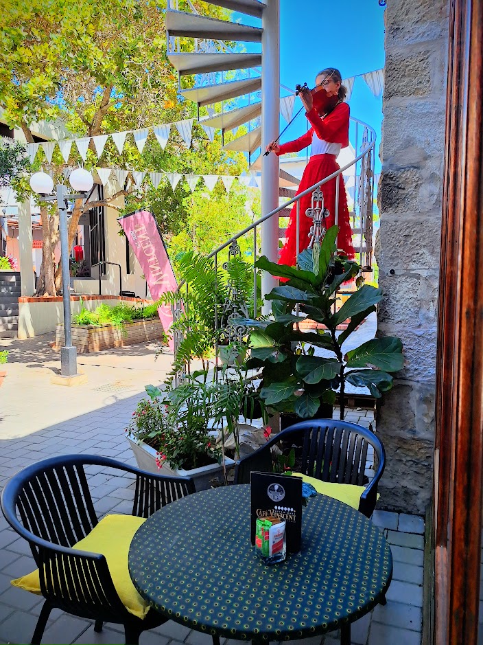 The Vintcent, Cafe Vintcent
