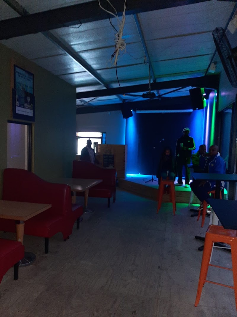 Truns Loxion Lounge — photo 2
